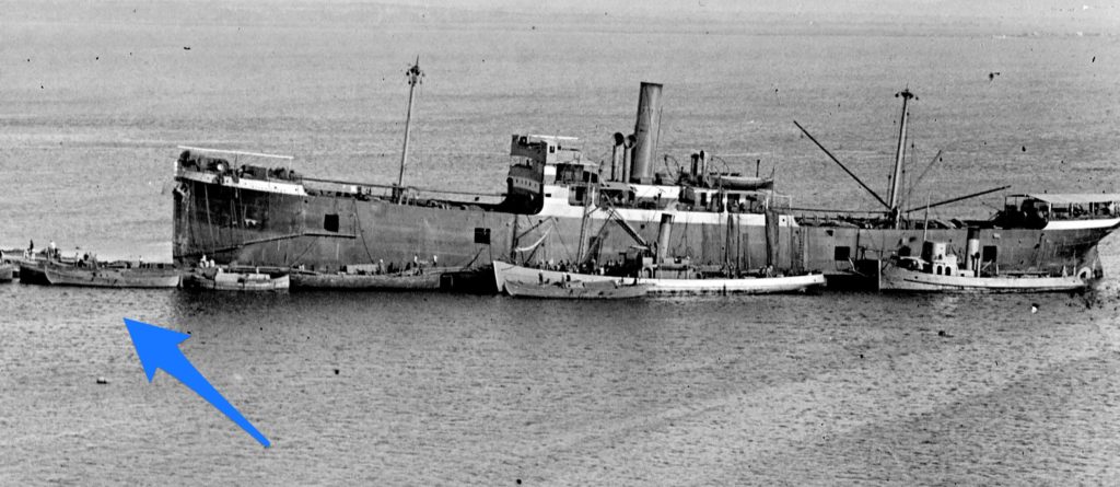 Pinasse en route pour les Dardanelles devant le River-Clyde, source Gallica